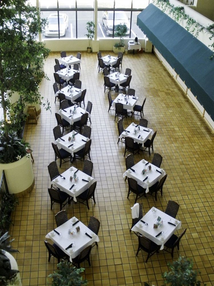 Clarion Hotel Jackson Northwest Restaurante foto